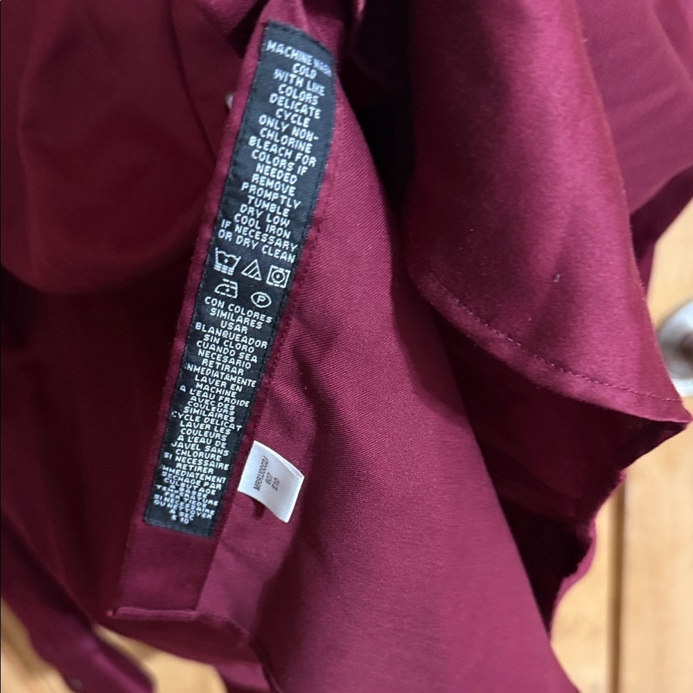 Crazy Horse Classic Maroon Dress Shirt for Men - Picture 4 of 5